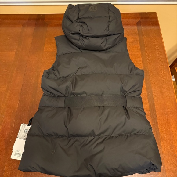Lululemon Wunder Puff Waist Vest (Size 4) Black NWT - Picture 3 of 9